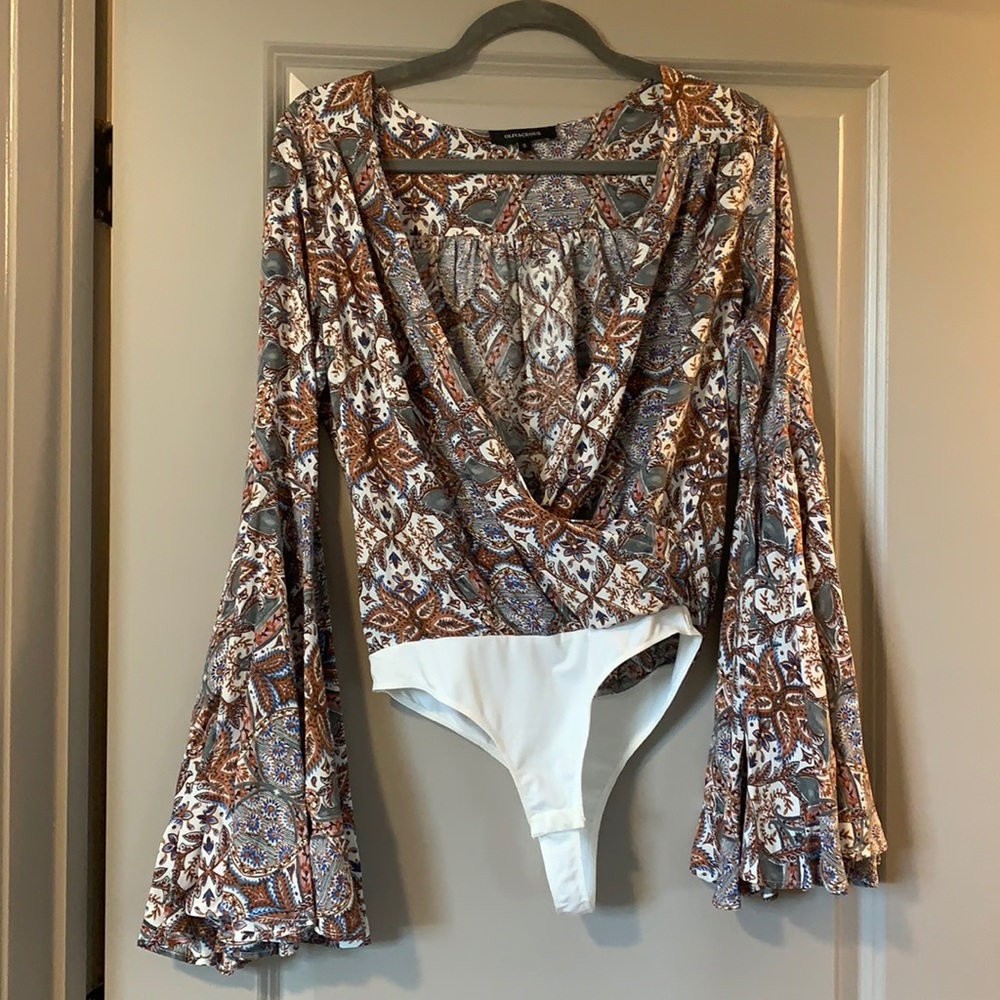 Floral deep v neck bodysuit